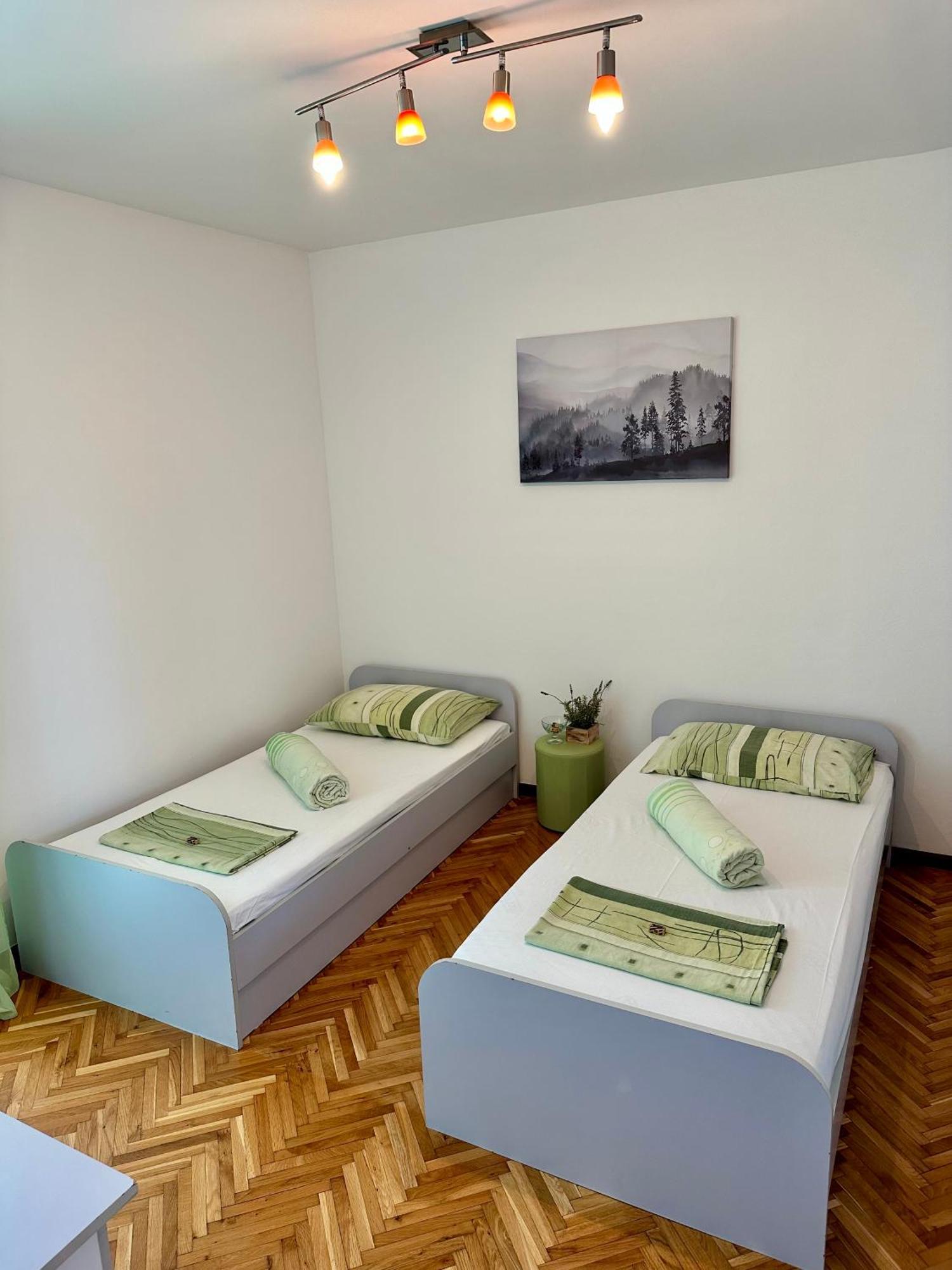 Summer Sky Gordana Apartment Dugi Rat Exterior photo
